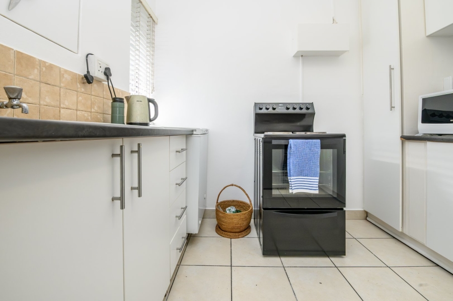 2 Bedroom Property for Sale in Humewood Eastern Cape